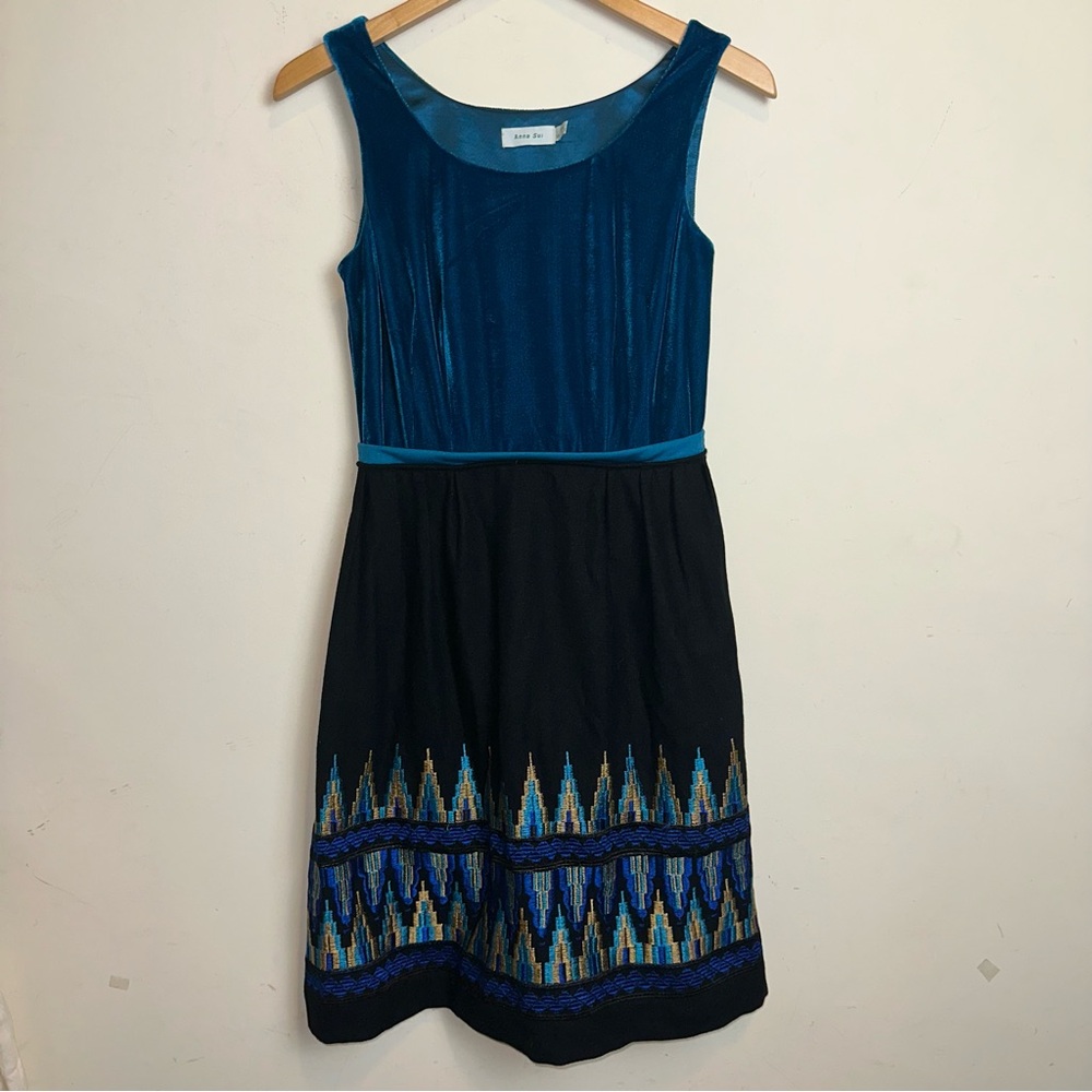 Vintage Anna Sui Velvet Embroidered Tapestry Sleeveless Dress Silk Blend SZ  4